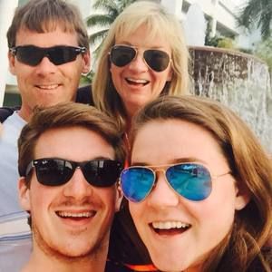 Meet your Posher, Nancy